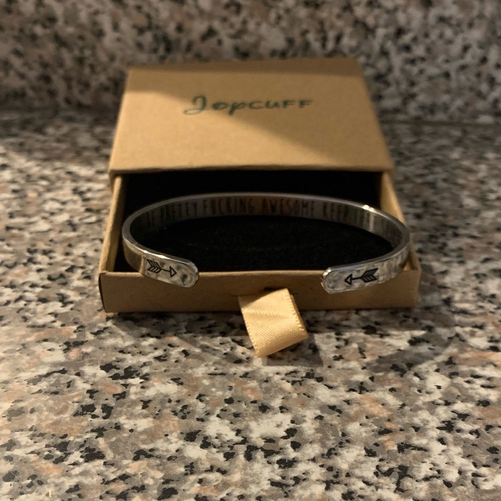 Joycuff Motivational Mantra Cuff Bracelet - Picture 4 of 8